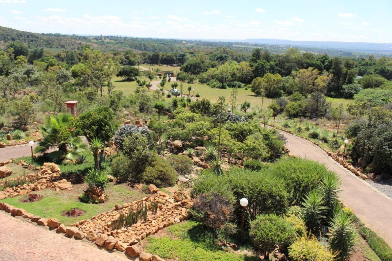 Ndlovu Lodge Pretoria-Noord エクステリア 写真