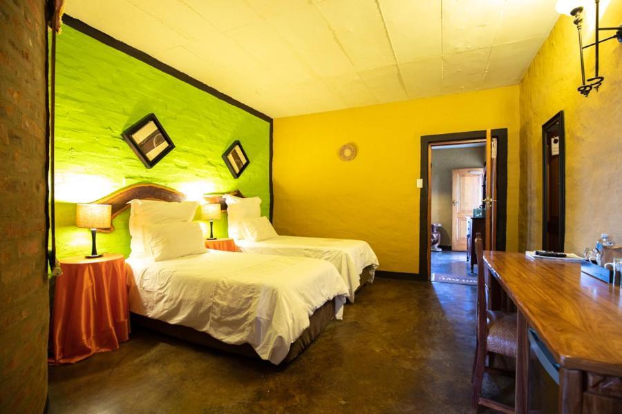 Ndlovu Lodge Pretoria-Noord エクステリア 写真